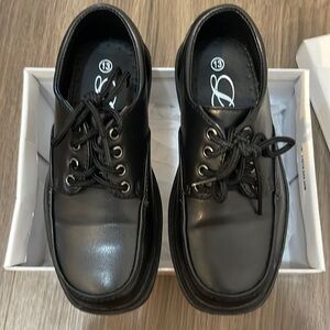 Boys size 13 dress shoe